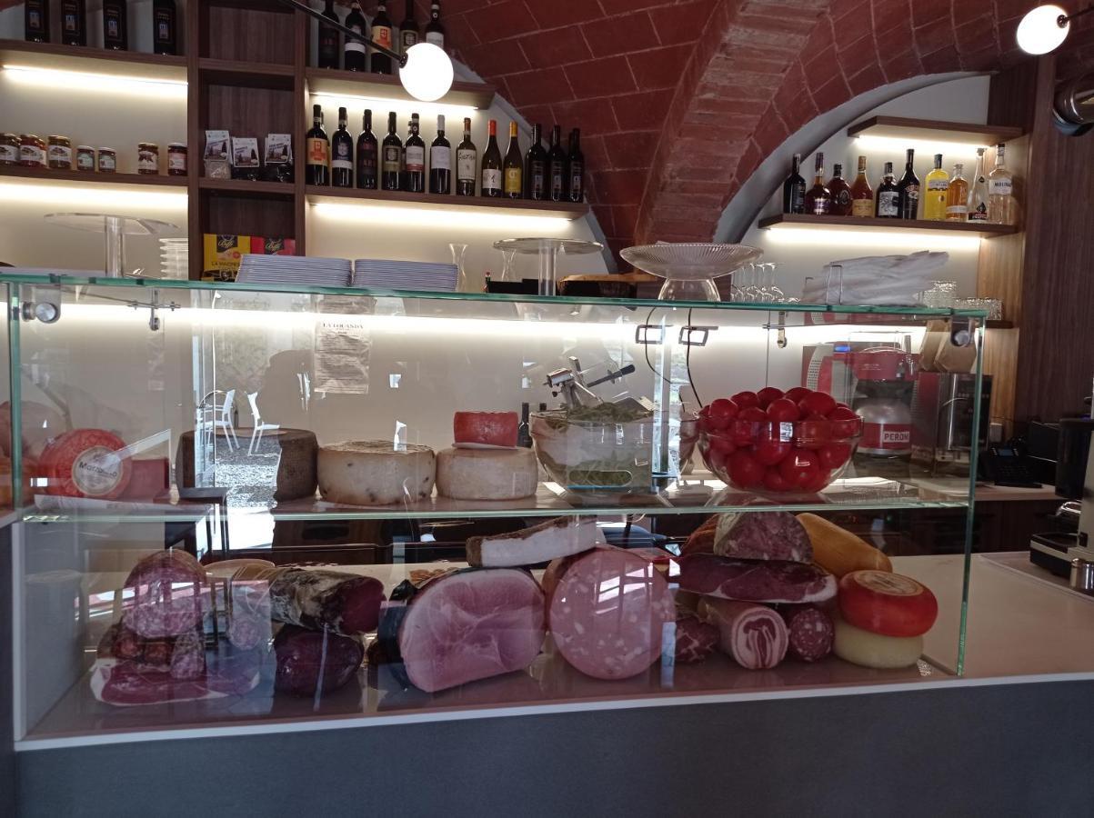 La Locanda Di Petriolo Monticiano Buitenkant foto